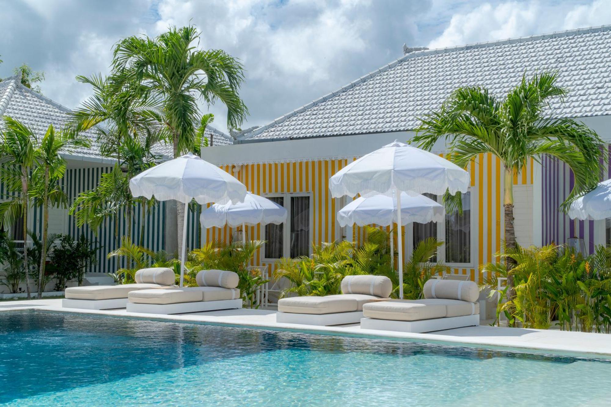 Ria Uluwatu, Tropical Chic Hotel Pokoj fotografie