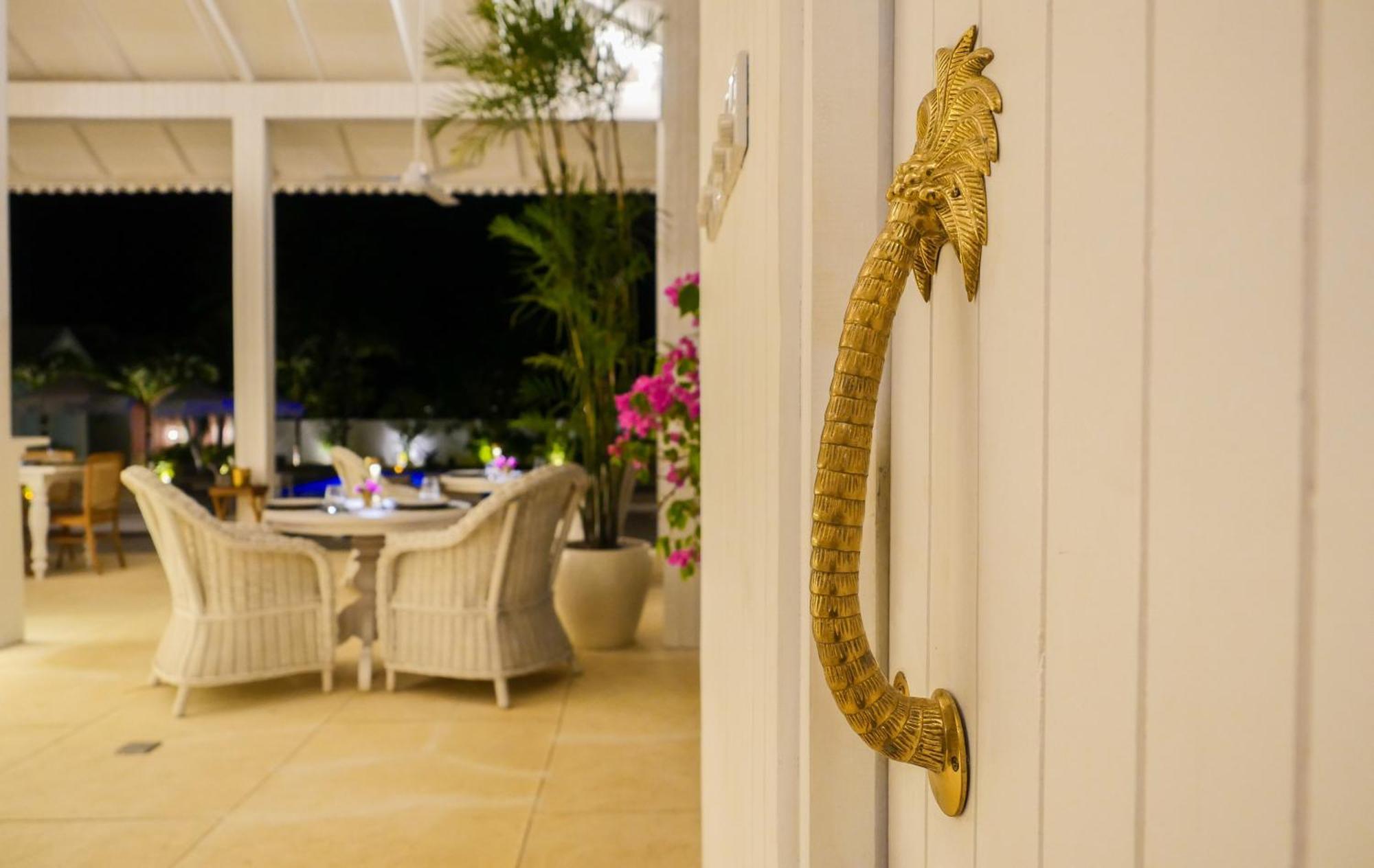 Ria Uluwatu, Tropical Chic Hotel Exteriér fotografie