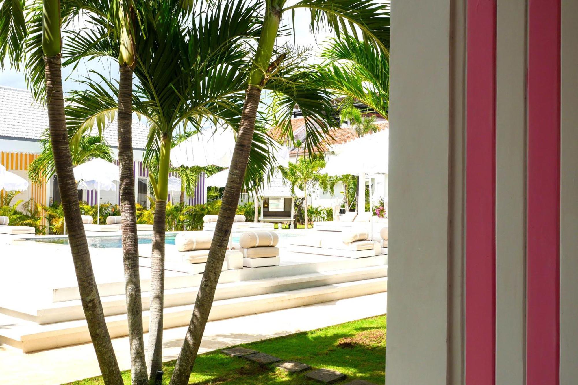 Ria Uluwatu, Tropical Chic Hotel Exteriér fotografie