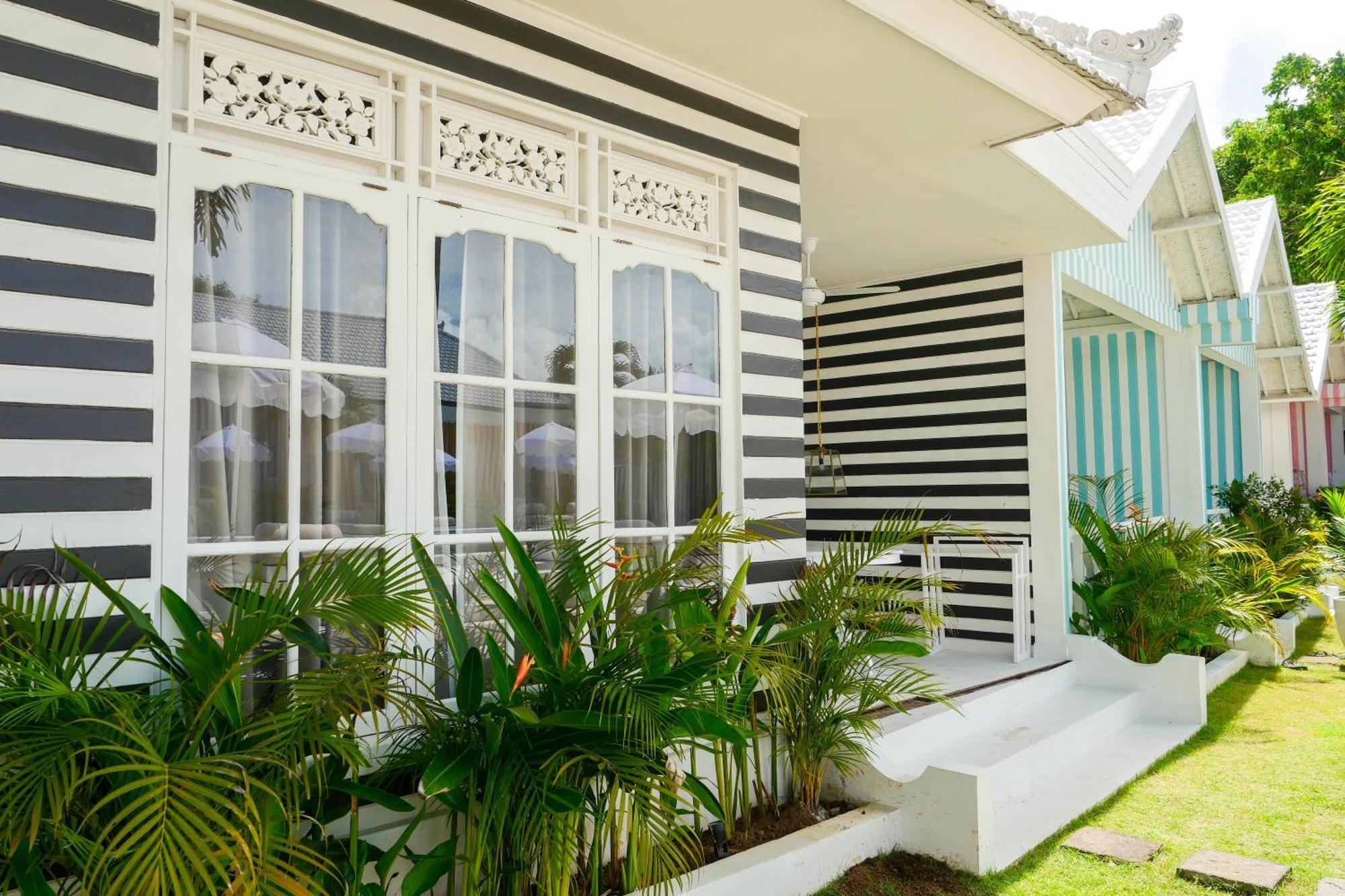 Ria Uluwatu, Tropical Chic Hotel Exteriér fotografie