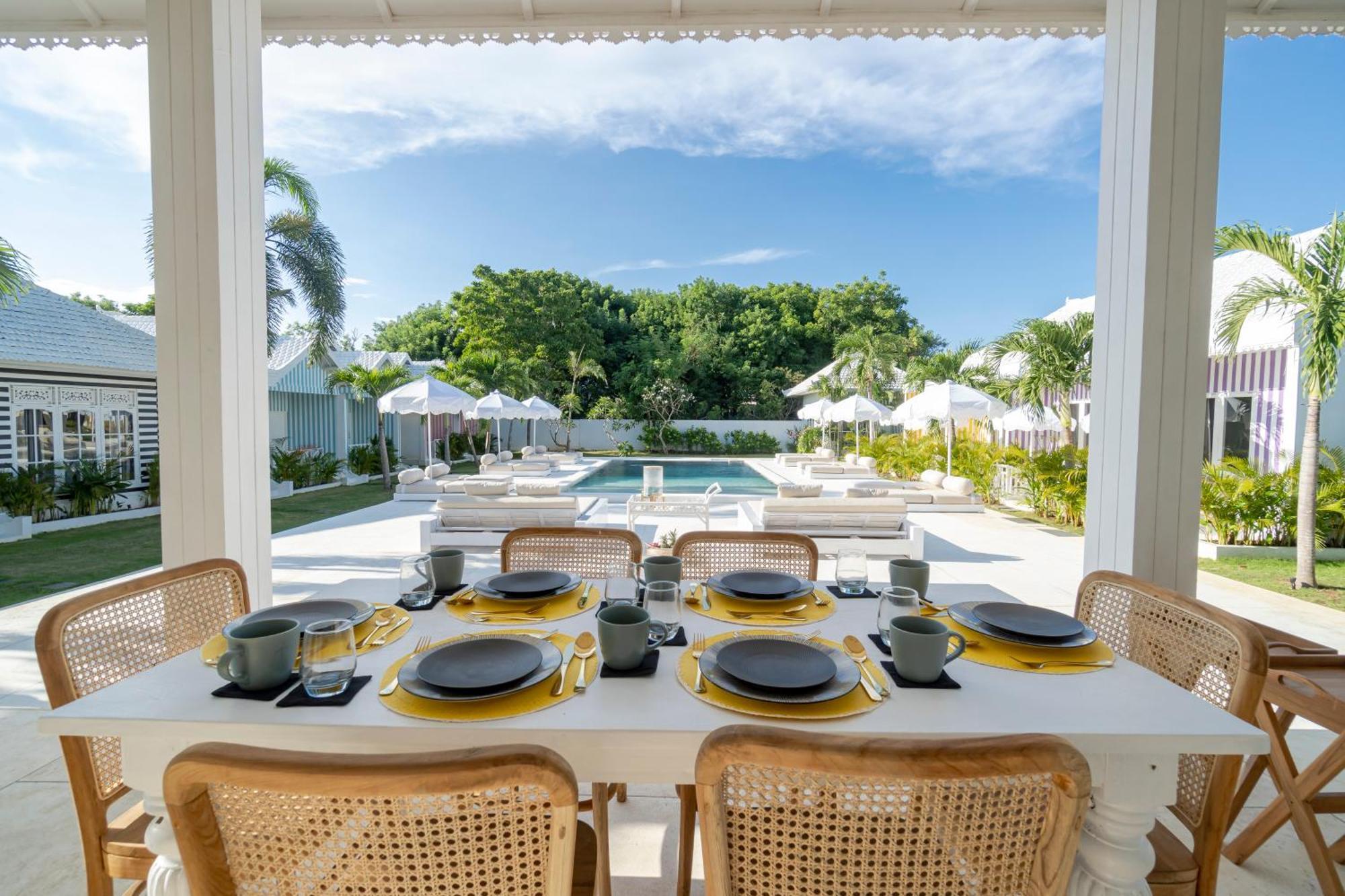 Ria Uluwatu, Tropical Chic Hotel Exteriér fotografie